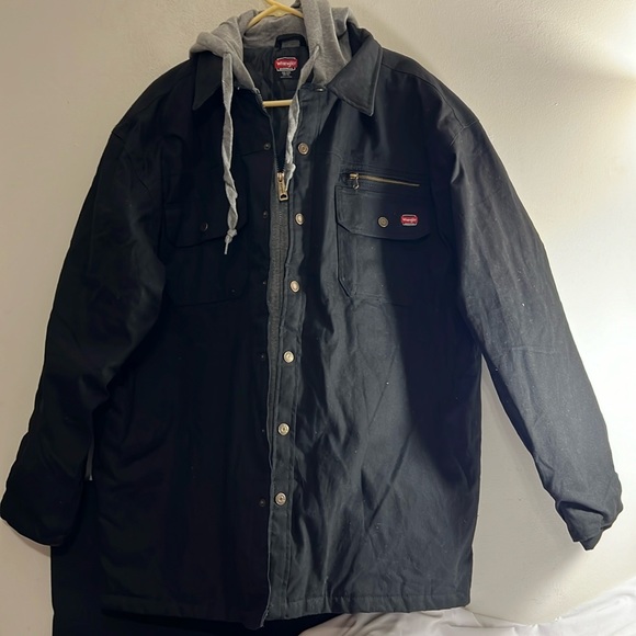 NEW Wrangler Workwear Men's Quilted Lined Black Shirt Jacket Size Large & 2XL - Picture 1 of 9